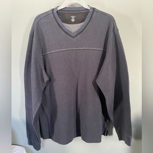 Van Heusen Studio Navy V Neck